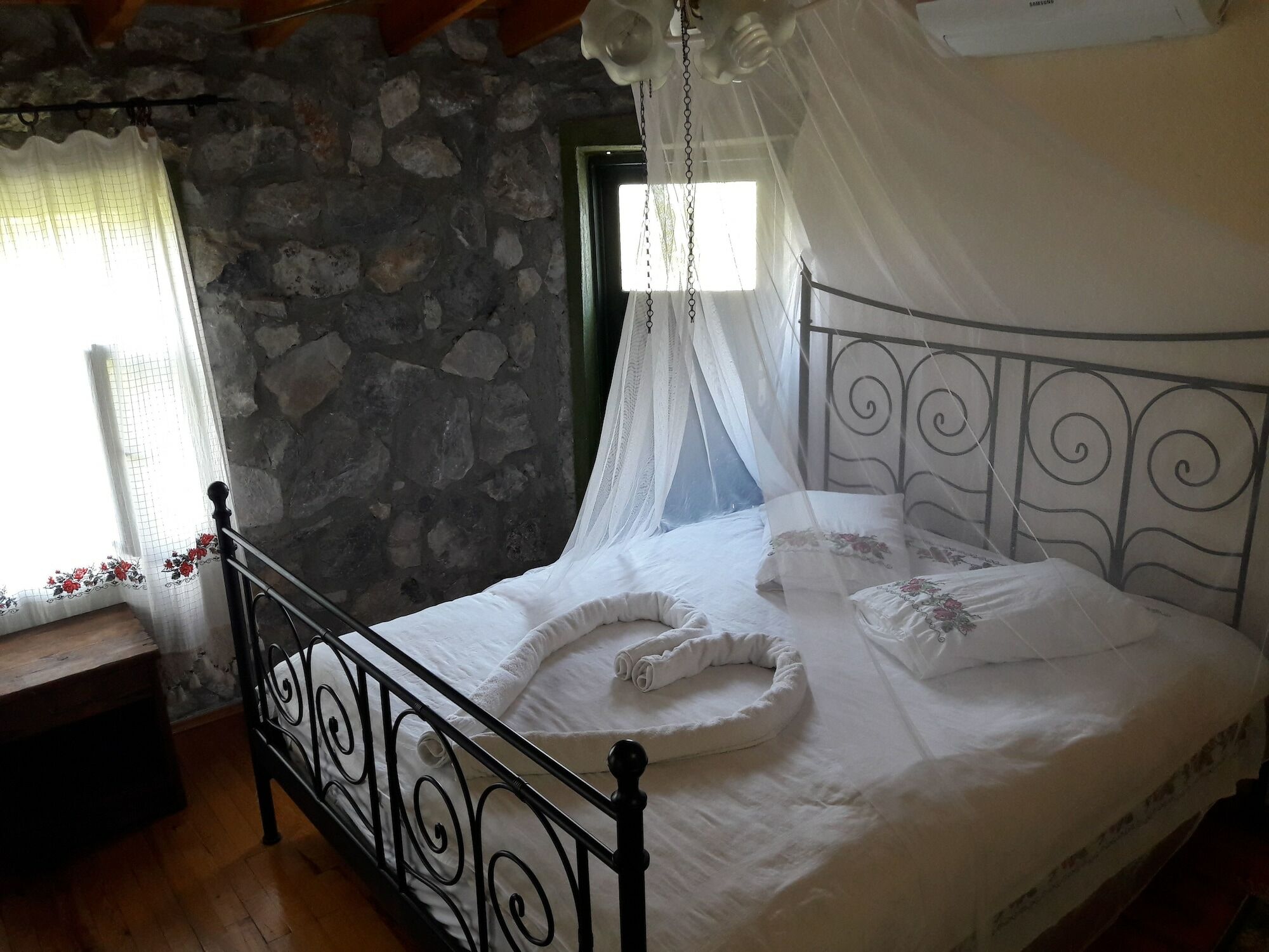 Otantik Tas Ev Panzió Dalaman Kültér fotó