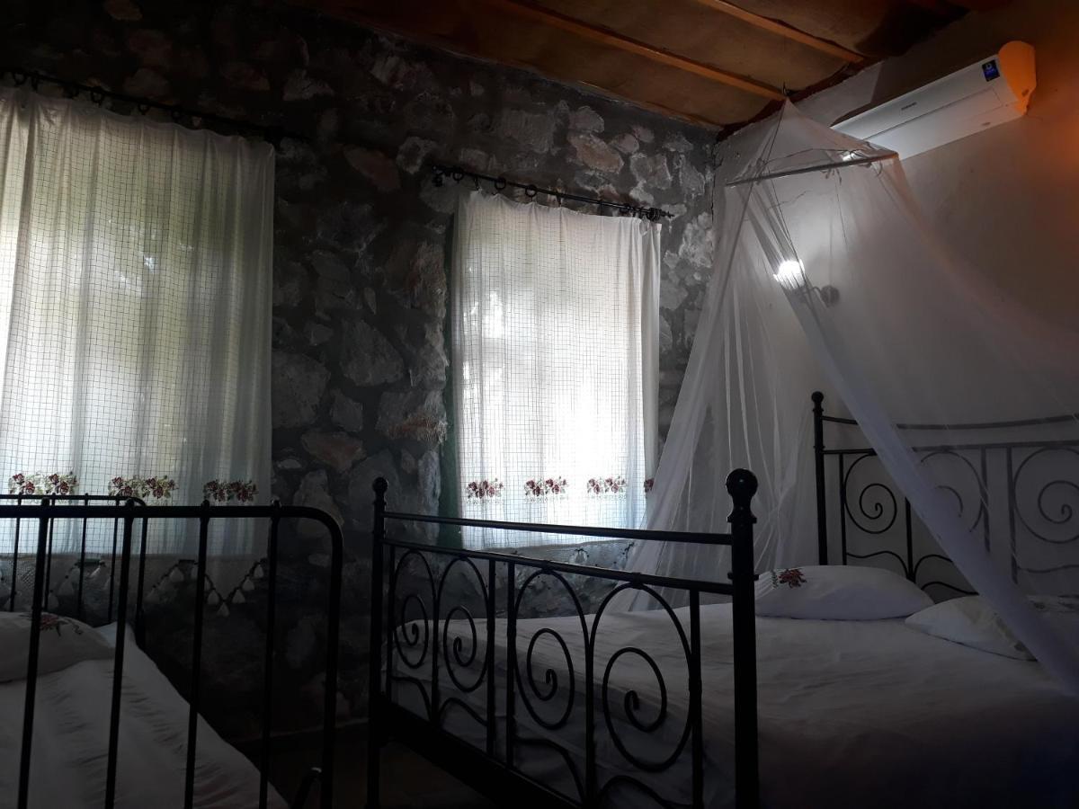 Otantik Tas Ev Panzió Dalaman Kültér fotó